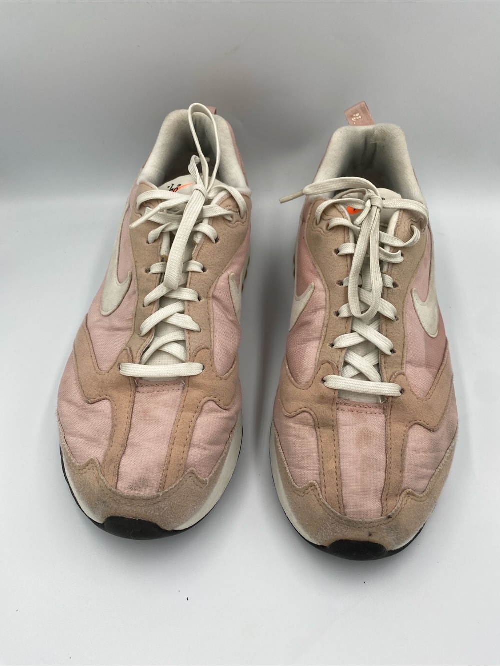 Nike Women’s Air Max Dawn Pink Oxford Size 9
